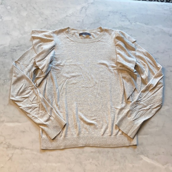 Abercrombie ruffle arm sweater. Small. Light grey - Picture 2 of 6